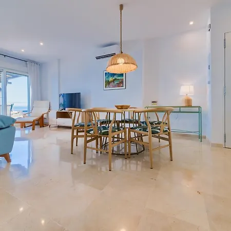 Holidays2fuengirola Duplex 1st Line Sea, Terrace