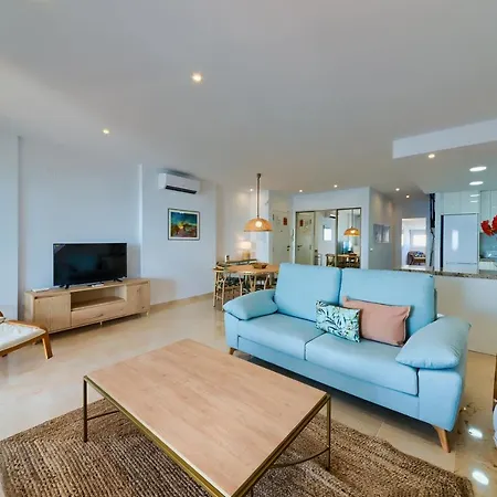 Holidays2fuengirola Duplex 1st Line Sea, Terrace
