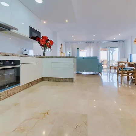 Holidays2fuengirola Duplex With Stunning Sea View, Terraces,1st Line Beside Port Apartment
