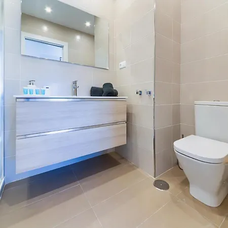 Holidays2fuengirola Duplex 1st Line Sea, Terrace * Fuengirola