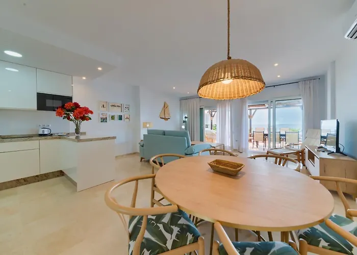 Holidays2fuengirola Duplex 1st Line Sea, Terrace *