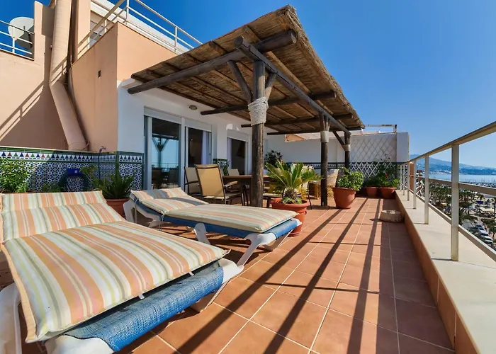 アパート Holidays2fuengirola Duplex 1st Line Sea, Terrace